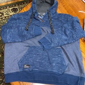 DISTORTION SIZE X-LARGE MENS BLUE MARLED HOODIE WITH BROWN BUTTON DETAIL